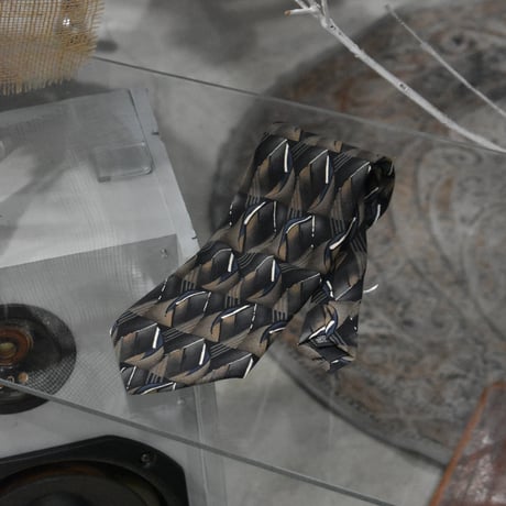 Dark Tone Vintage Tie