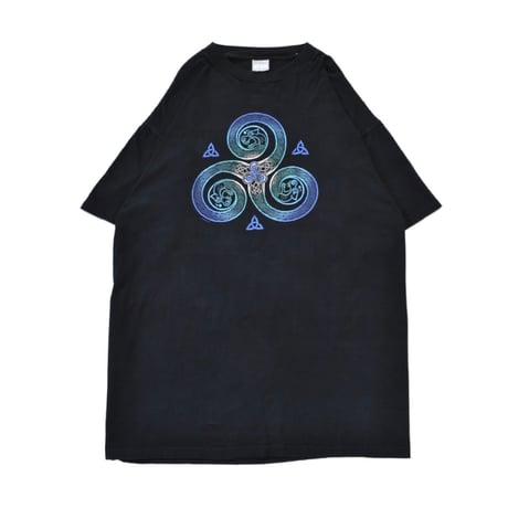 Vintage Celtic Dragon Graphic T-Shirt