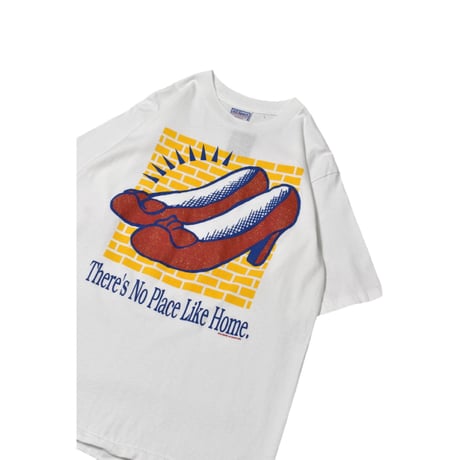 90s Vintage Graphic T-Shirt -made in USA-