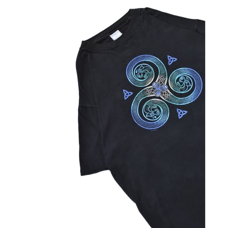 Vintage Celtic Dragon Graphic T-Shirt
