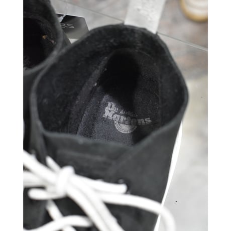 Dr.Martens Baynes Kaya Chukka Boots Sneakers