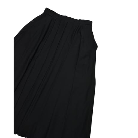 Classic Black Pleats Skirt