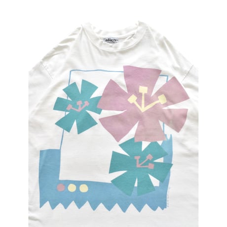 90s Tropical Floral Art T-Shirt