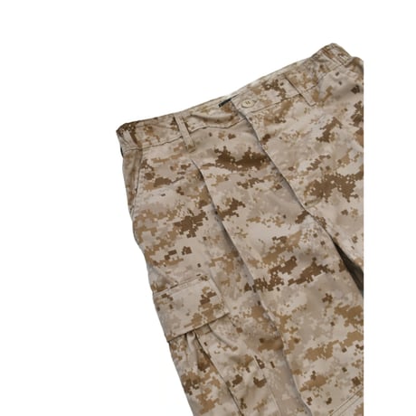 "Remake by VERS" Rebuild Desert Digital Camo Cargo Shorts