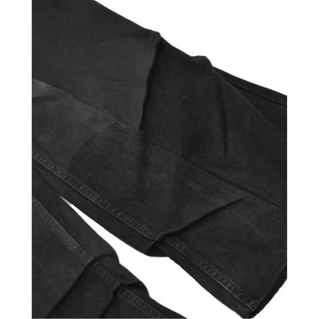 ”Remake by VERS” Asymmetric Tuck Denim Trousers