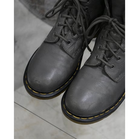 Dr.Martens Grey Leather 8hole Boots