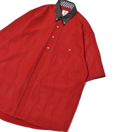 Fly Front Design S/S Shirt