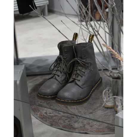 Dr.Martens Grey Leather 8hole Boots