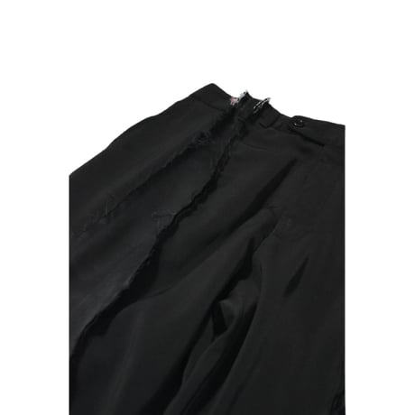 “Remake by VERS” Noir Flow Flare Slacks