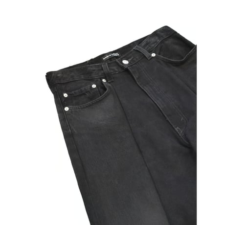 "Remake by VERS" Asymmetric Tuck Denim Trousers