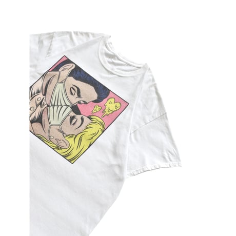 Pop Art Masked Lover Graphic T-Shirt