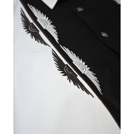 Monotone Embroidery Design L/S Shirt