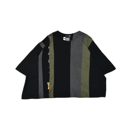 ”Remake by VERS” Switch Sleeve Tee