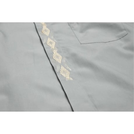 Vintage Embroidery Fly Front L/S Shirt