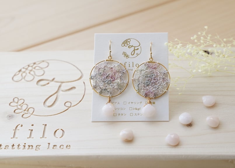 桜の花びら ピアス/イヤリング | filo