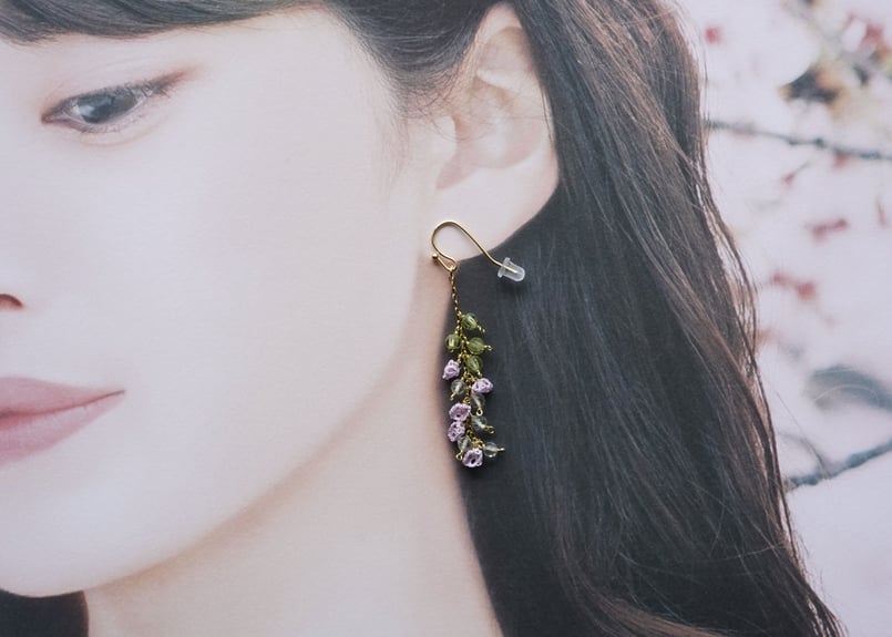 ペリドット.グリーンアメジストの藤の花 ピアス/イヤリング | filo