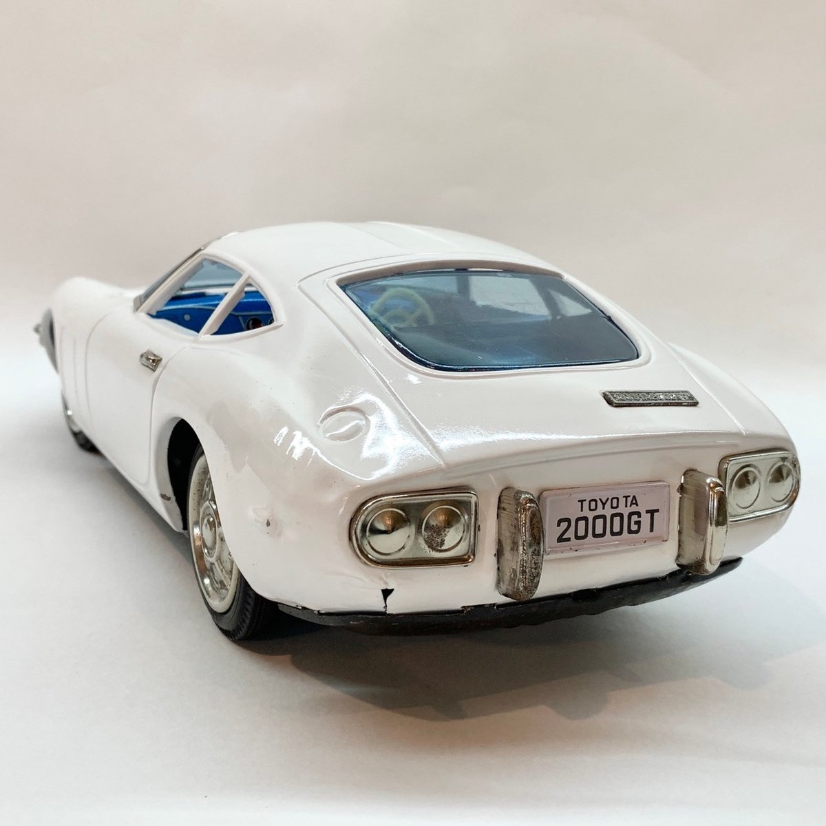 激レア！アンティークブリキ製トヨタ2000GT 白