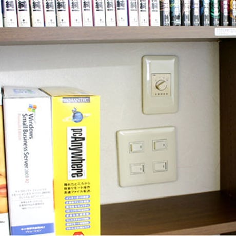 カシマカスタム（愛書家） 奥行17cm 薄型 天井つっぱり本棚 幅60 ブラウン