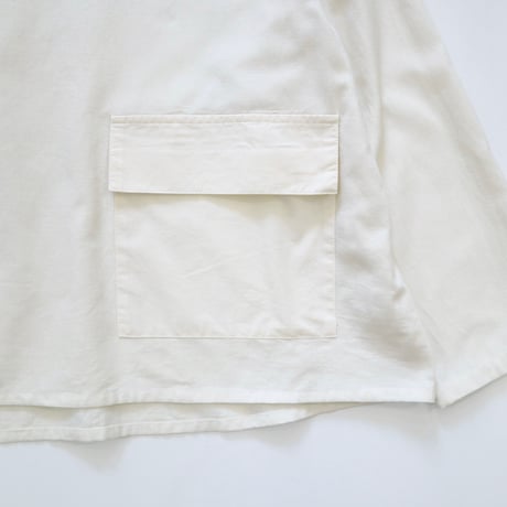 shoulder button pocket pull-over (milk)