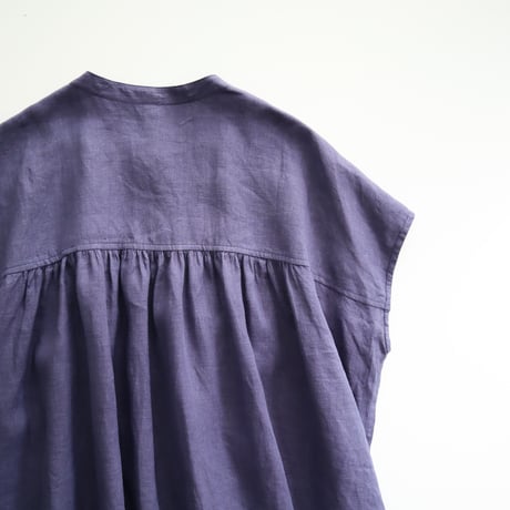 random tuck french blouse (linen / iron blue)