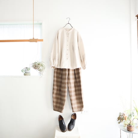 french linen tuck tuck blouse (greige)
