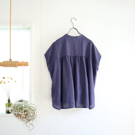 random tuck french blouse (linen / iron blue)