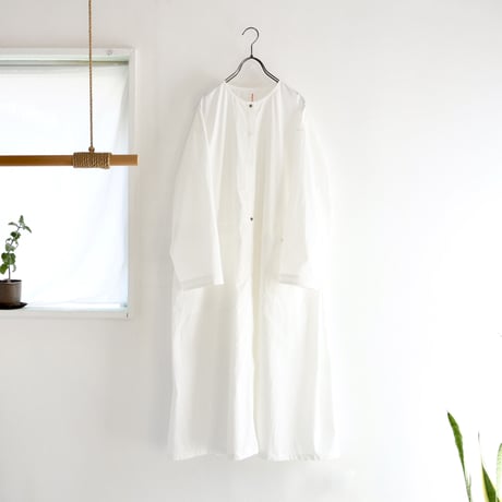 pleats pocket no-collar dress (organic cotton)