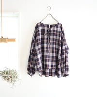 front ribbon tartan blouse