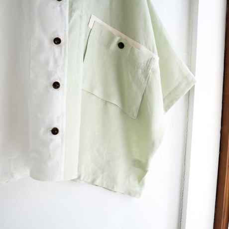 loosey goosey shirt  (pistachio x white)