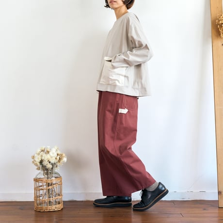 shoulder button pocket pull-over (milk)