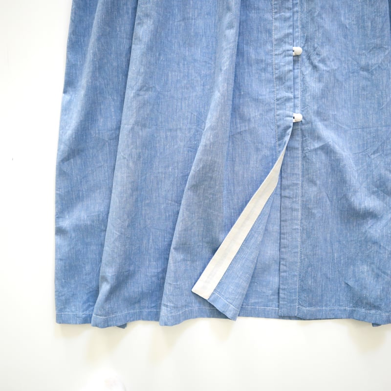 タックヨークワンピース (light blue x ecru) | ma'ona タックヨークワンピース (light blue x ecru) | ma'ona