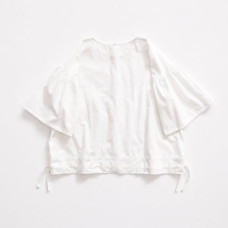 no-collar gather sleeve blouse (white)