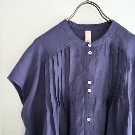 random tuck french blouse (linen / iron blue)