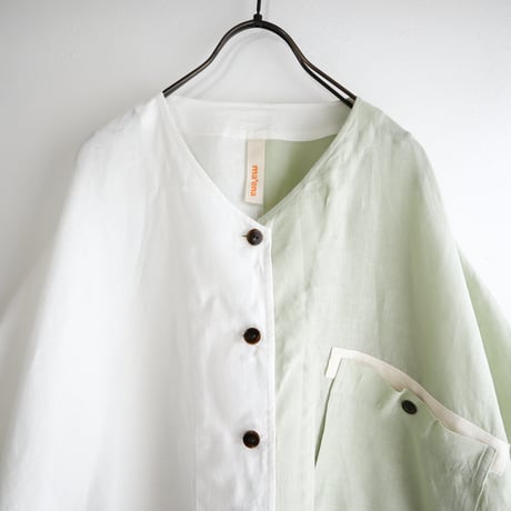 loosey goosey shirt  (pistachio x white)
