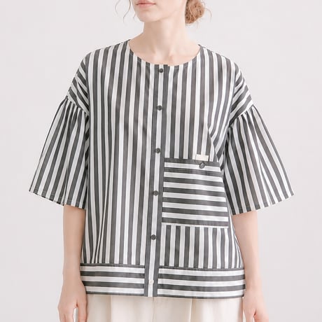 no-collar gather sleeve blouse (white)
