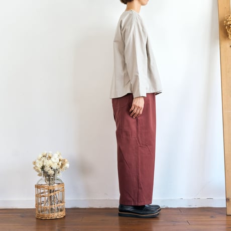 shoulder button pocket pull-over (milk)
