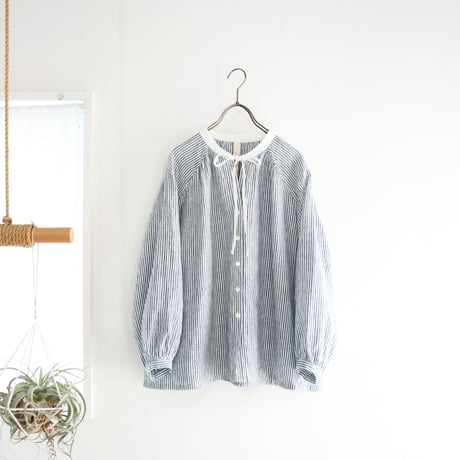 skipper ribbon P blouse (blue stripe)