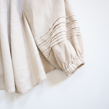 french linen tuck tuck blouse (greige)