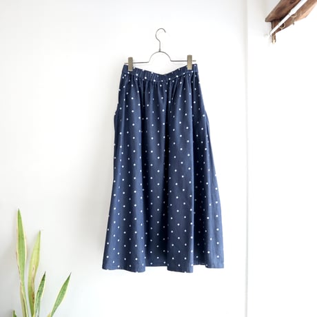 gather pocket skirt (indigo dot)