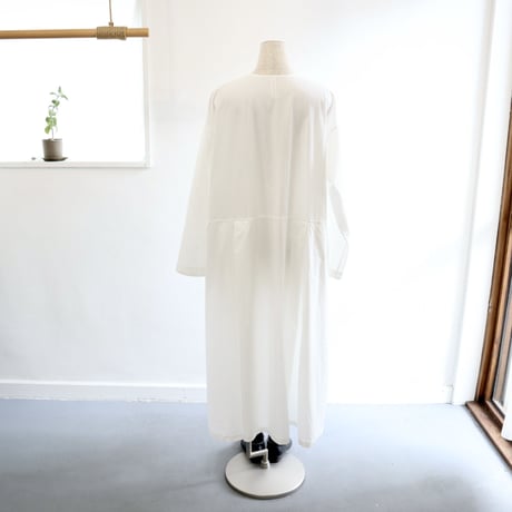 pleats pocket no-collar dress (organic cotton)