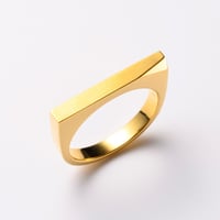 Square ring/gold color