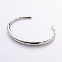 Round bangle/silver color