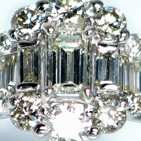 計1.00ct　上質天然ダイヤモンド　PT900　デザインリング