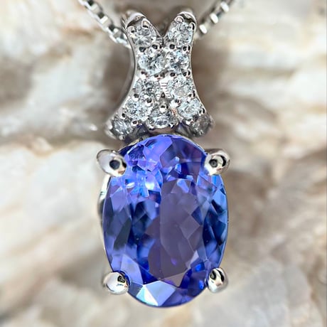0.90ct 良質天然タンザナイト　ダイヤモンド　PTネックレス（宝石鑑別書付