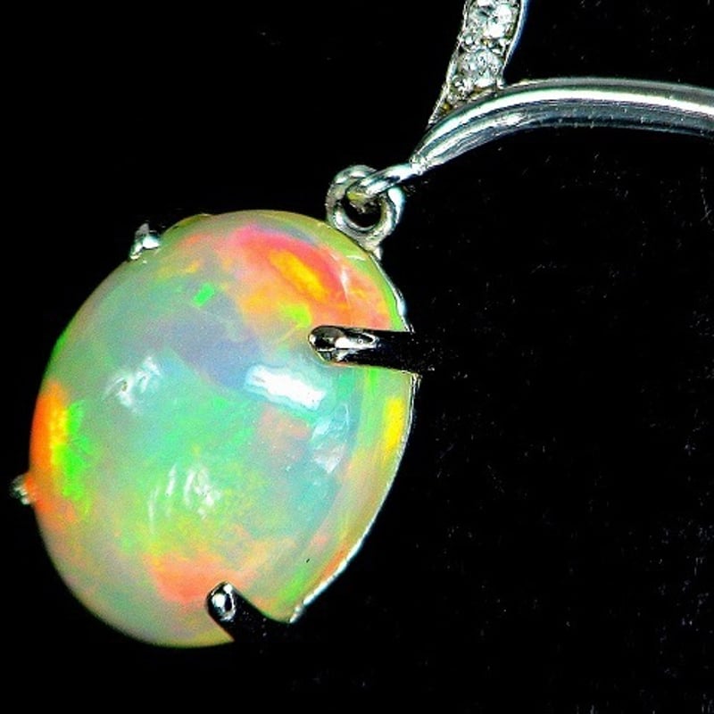 1.96ct天然オパール ダイヤモンド K18WG ネックレス（宝石鑑別書付  