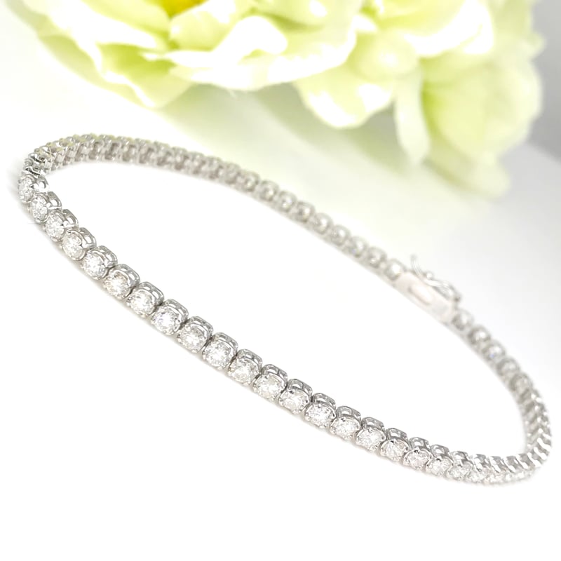良質3.00ct 天然ダイヤモンド K18WG テニスブレスレット 良質3.00ct 天然ダイヤモンド K18WG テニスブレスレット
