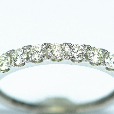 0.50ct 良質天然ダイヤモンド(10石)PT900エタニティリング