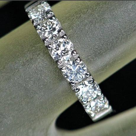 豪華！天然ダイヤモンド　計1.00ct（6石）　PT950　エタニティリング