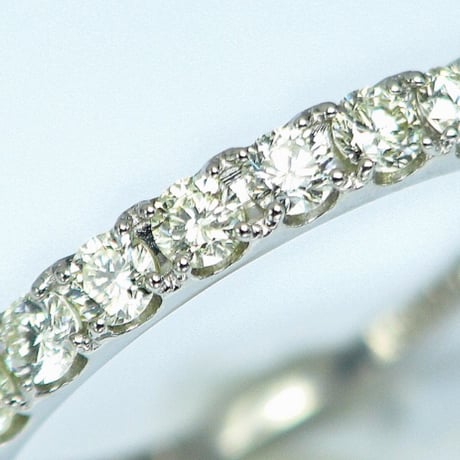 0.50ct 良質天然ダイヤモンド(10石)PT900エタニティリング