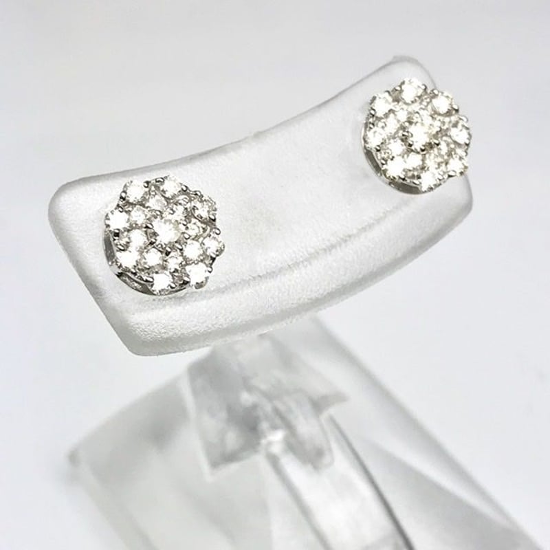 天然ダイヤモンド 計0.50ct PT900 フラワーパヴェピアス 天然ダイヤモンド 計0.50ct PT900 フラワーパヴェピアス